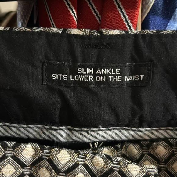 Pants - Picture 3 of 6